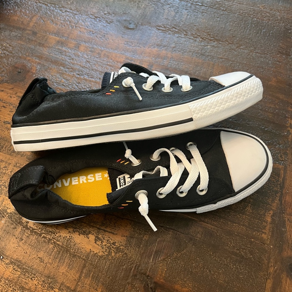Converse Shoreline Slip-ons